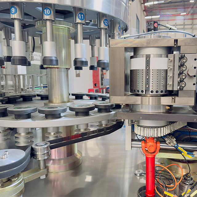 18000BPH Hot Melt Bottle Rotary Labeling Machine​